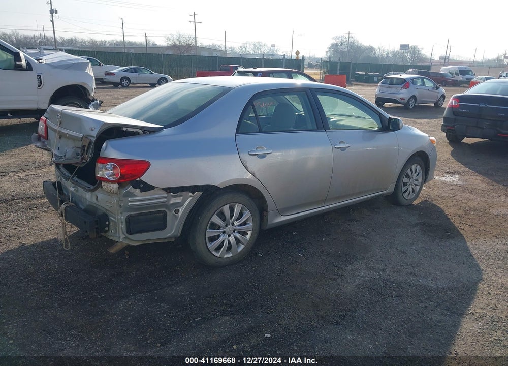 2013 TOYOTA COROLLA LE VIN: JTDBU4EE8DJ117060