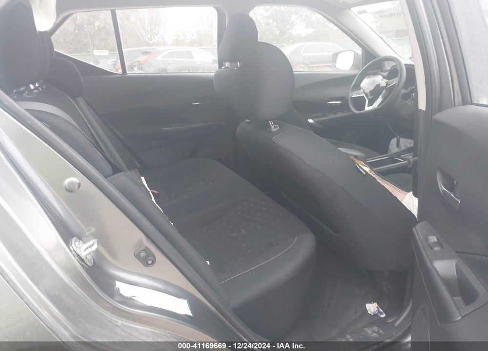 2024 NISSAN KICKS SV XTRONIC CVT VIN: 3N1CP5CV1RL523690