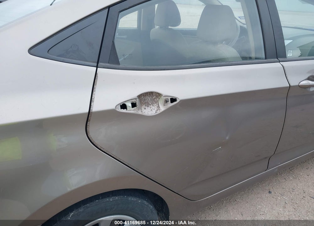 2013 HYUNDAI ACCENT GLS VIN: KMHCT4AE3DU429570