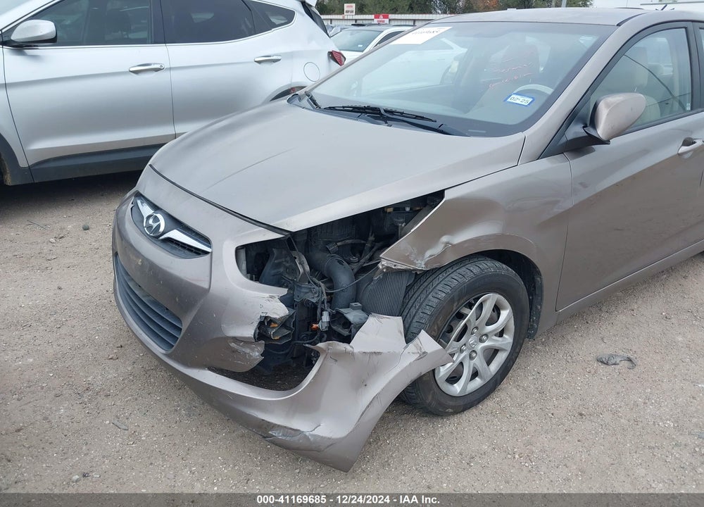 2013 HYUNDAI ACCENT GLS VIN: KMHCT4AE3DU429570