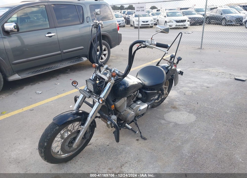 2006 HONDA VT750 C VIN: JH2RC50046M202277