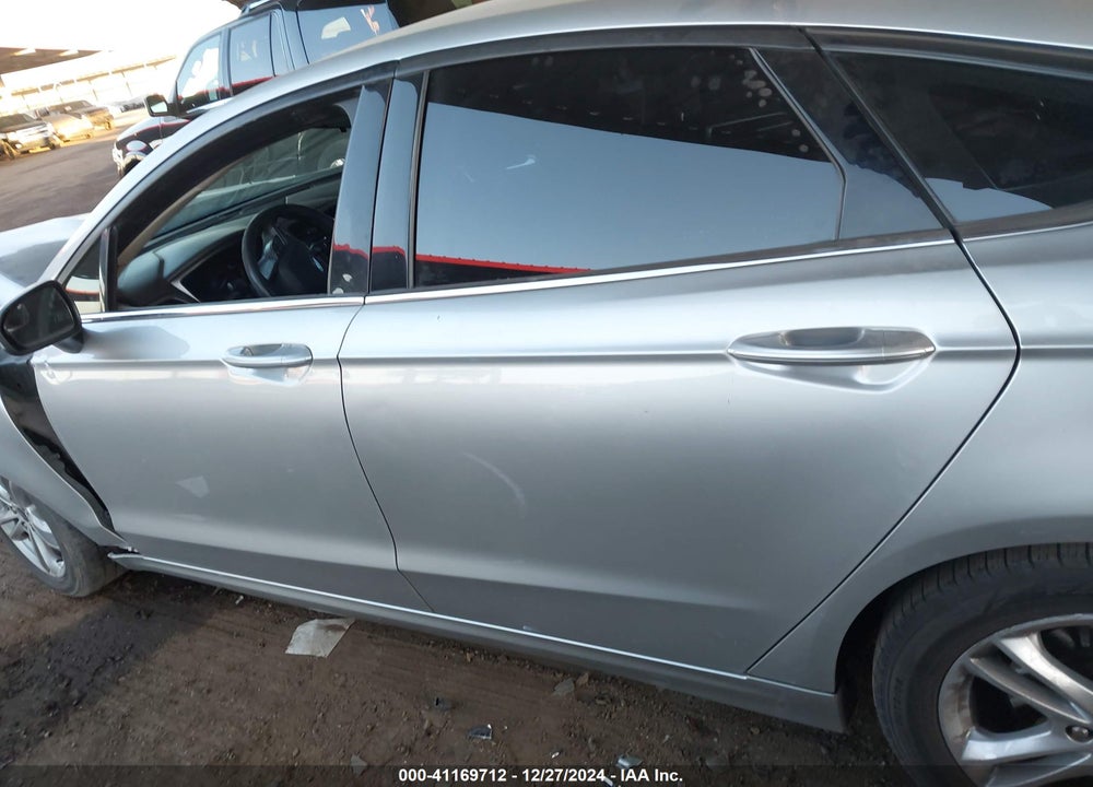 2018 FORD FUSION VIN: 3FA6P0HD8JR229336