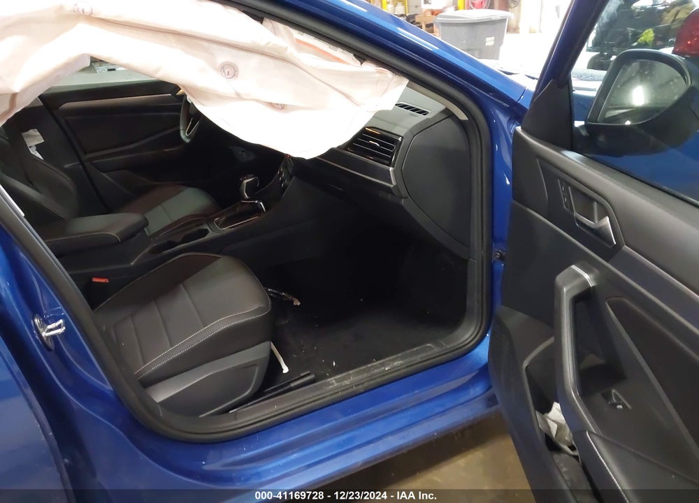 2023 VOLKSWAGEN JETTA VIN: 3VW7M7BU8PM045283