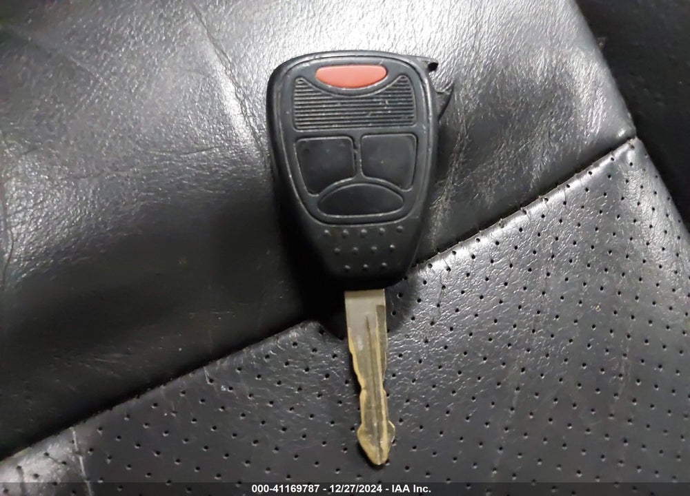 2011 JEEP LIBERTY VIN: 1J4PN2GK6BW577600