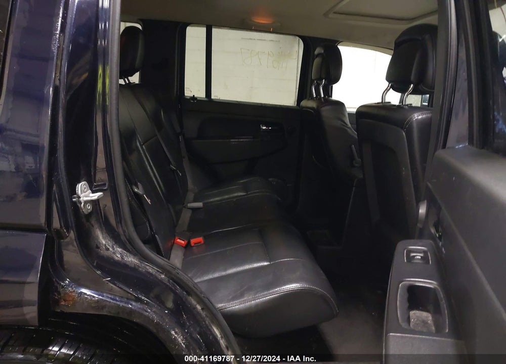 2011 JEEP LIBERTY VIN: 1J4PN2GK6BW577600