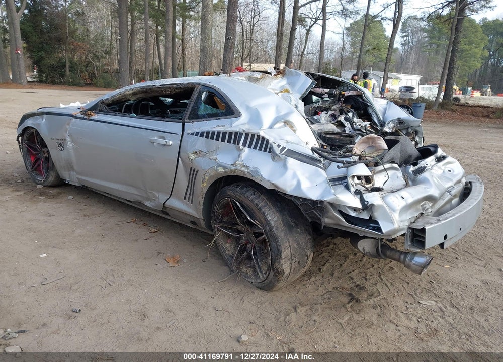 2010 CHEVROLET CAMARO 1SS VIN: 2G1FJ1EJ2A9220755