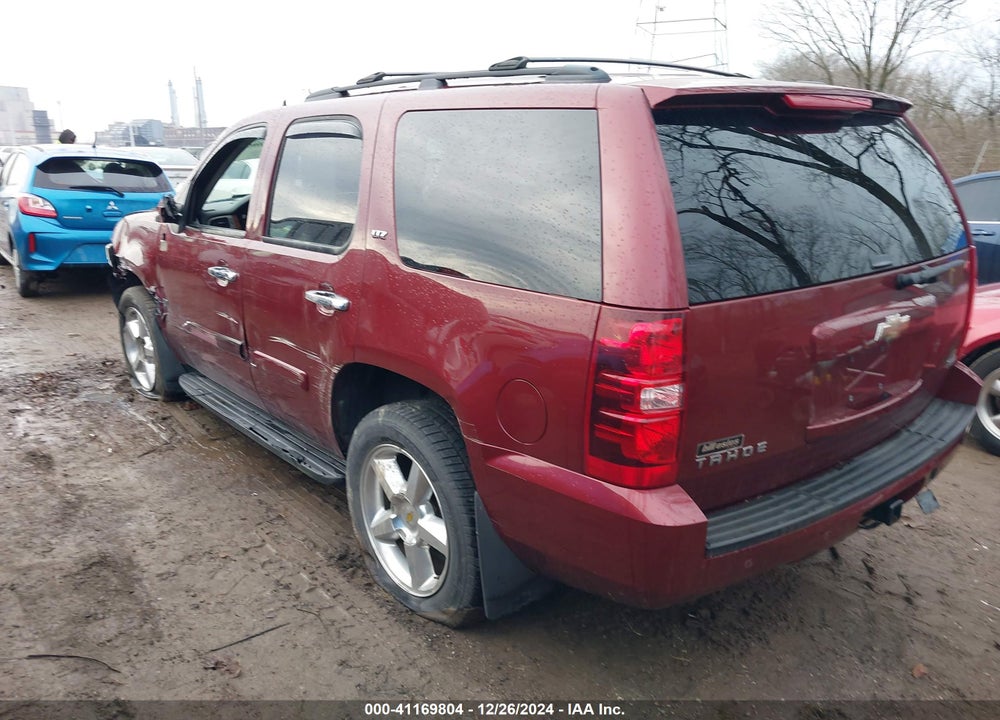 2008 CHEVROLET TAHOE VIN: 1GNFK13098J228517