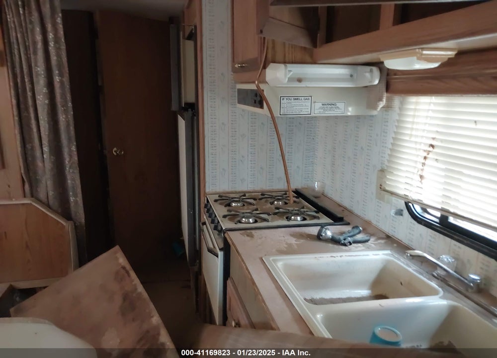 1991 COACHMEN OTHER VIN: 1TC2B1124M3000116