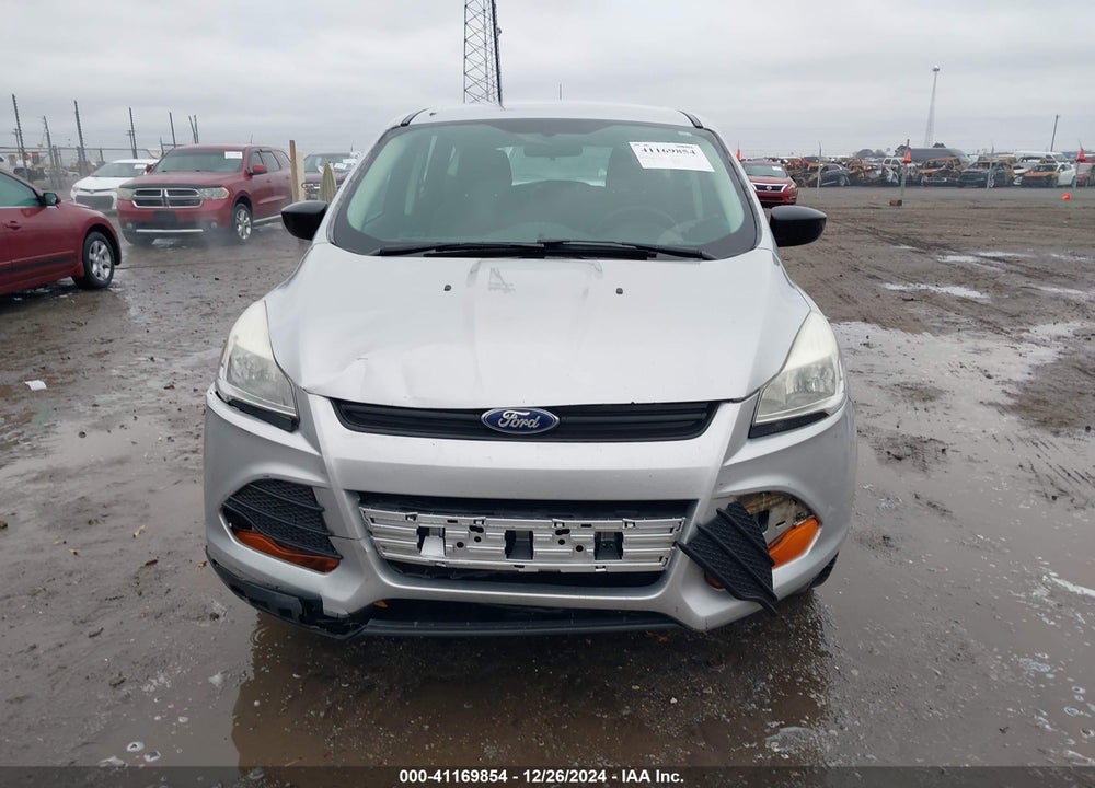 2015 FORD ESCAPE S VIN: 1FMCU0F70FUA91581