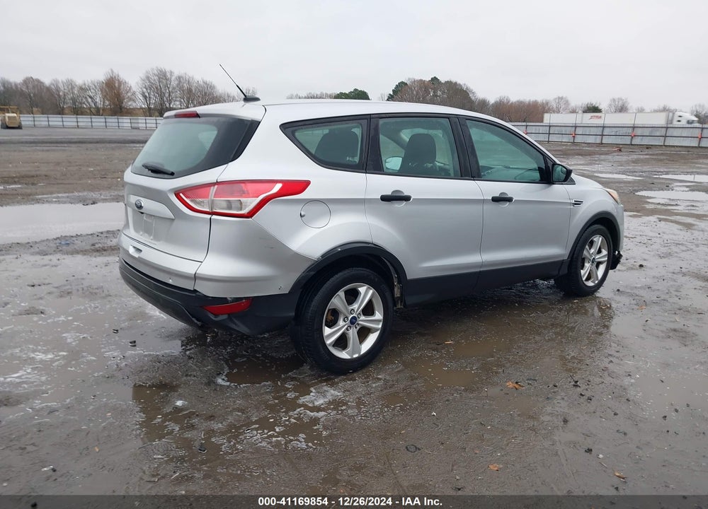 2015 FORD ESCAPE S VIN: 1FMCU0F70FUA91581