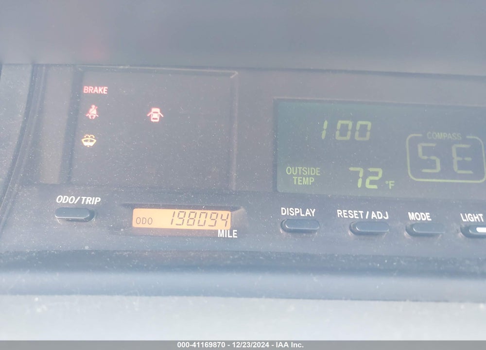 2000 TOYOTA AVALON XLS VIN: 4T1BF28B1YU053069