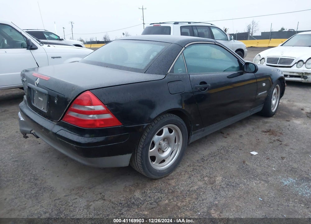 1999 MERCEDES-BENZ SLK 230 KOMPRESSOR VIN: WDBKK47F5XF086268