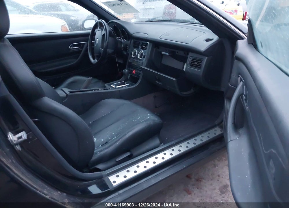 1999 MERCEDES-BENZ SLK 230 KOMPRESSOR VIN: WDBKK47F5XF086268