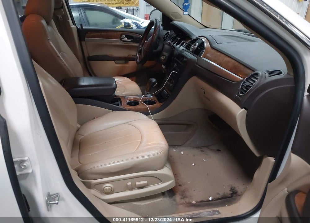 2011 BUICK ENCLAVE 2XL VIN: 5GAKVCED8BJ311942