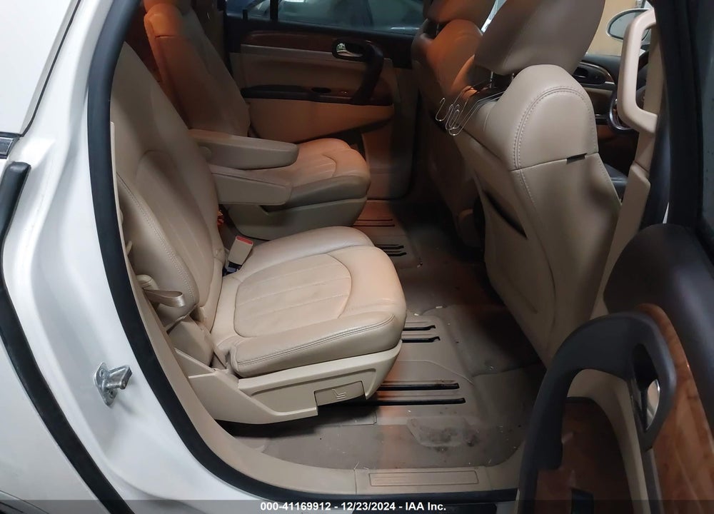 2011 BUICK ENCLAVE 2XL VIN: 5GAKVCED8BJ311942