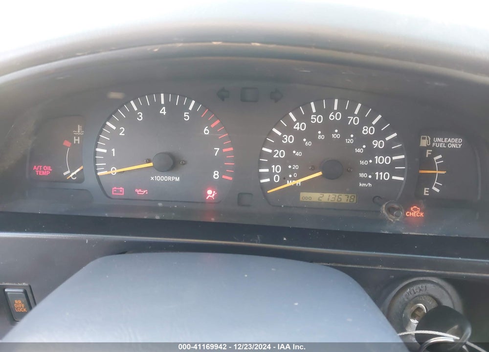 1999 TOYOTA TACOMA VIN: 4TAWN72NXXZ474049