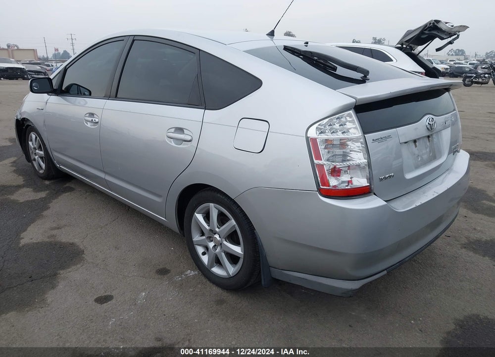2007 TOYOTA PRIUS VIN: JTDKB20U477688636