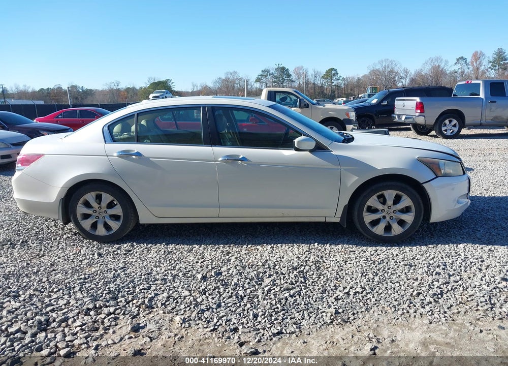 2010 HONDA ACCORD 3.5 EX-L VIN: 1HGCP3F88AA027936