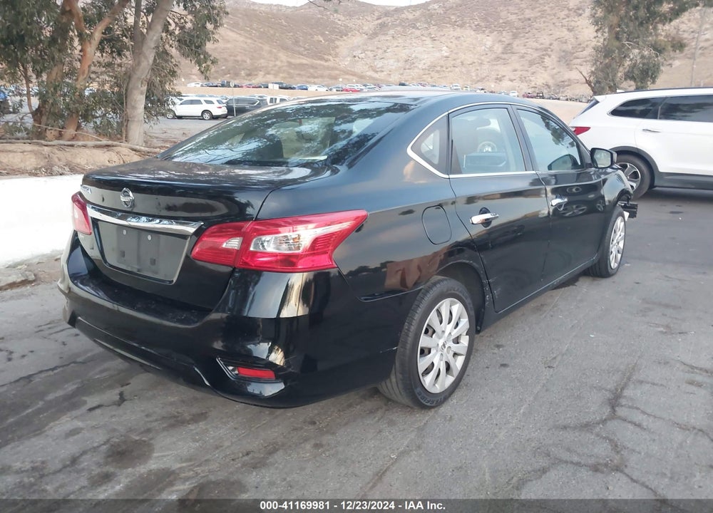 2018 NISSAN SENTRA VIN: 3N1AB7AP4JY307698