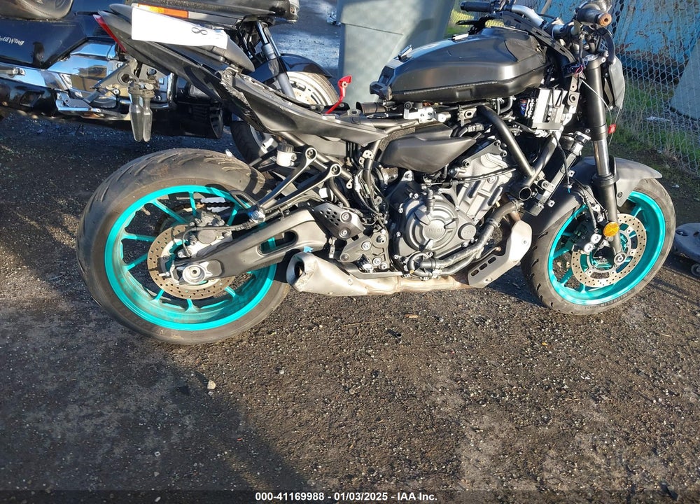 2022 YAMAHA MT07 C VIN: JYARM32Y2NA001227