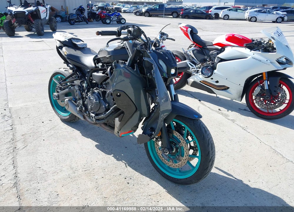 2022 YAMAHA MT07 C VIN: JYARM32Y2NA001227