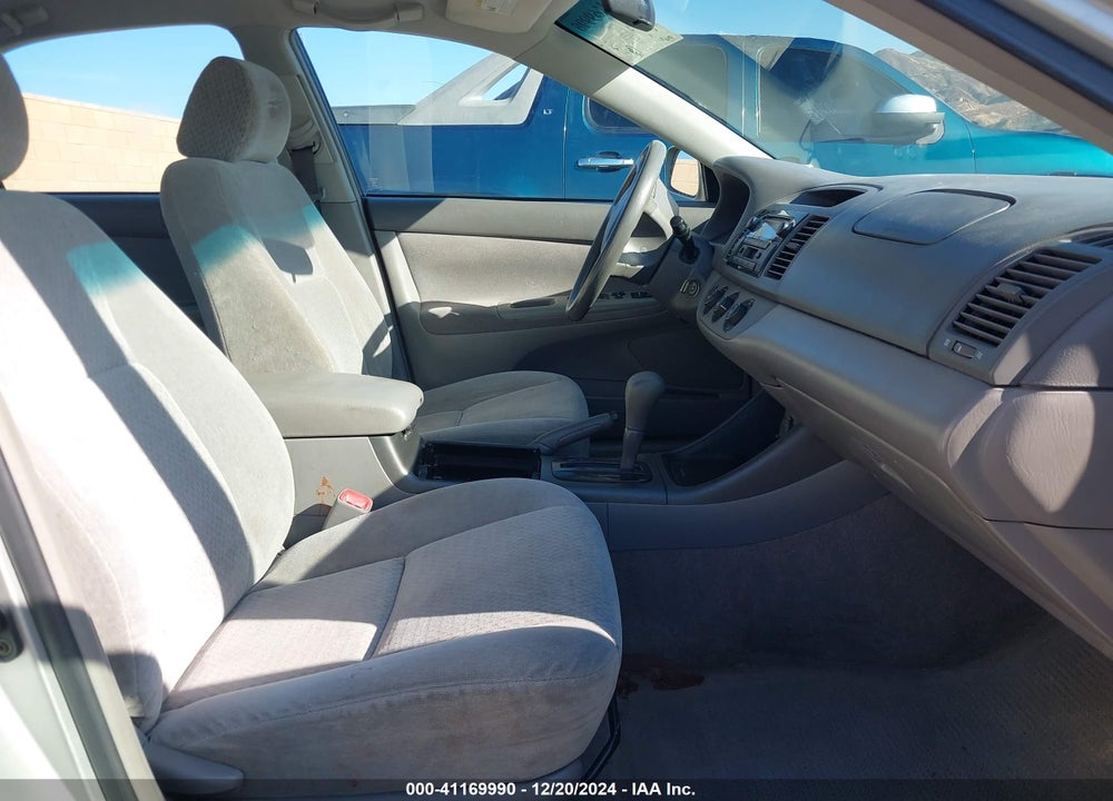 2004 TOYOTA CAMRY LE VIN: 4T1BE32K84U363473
