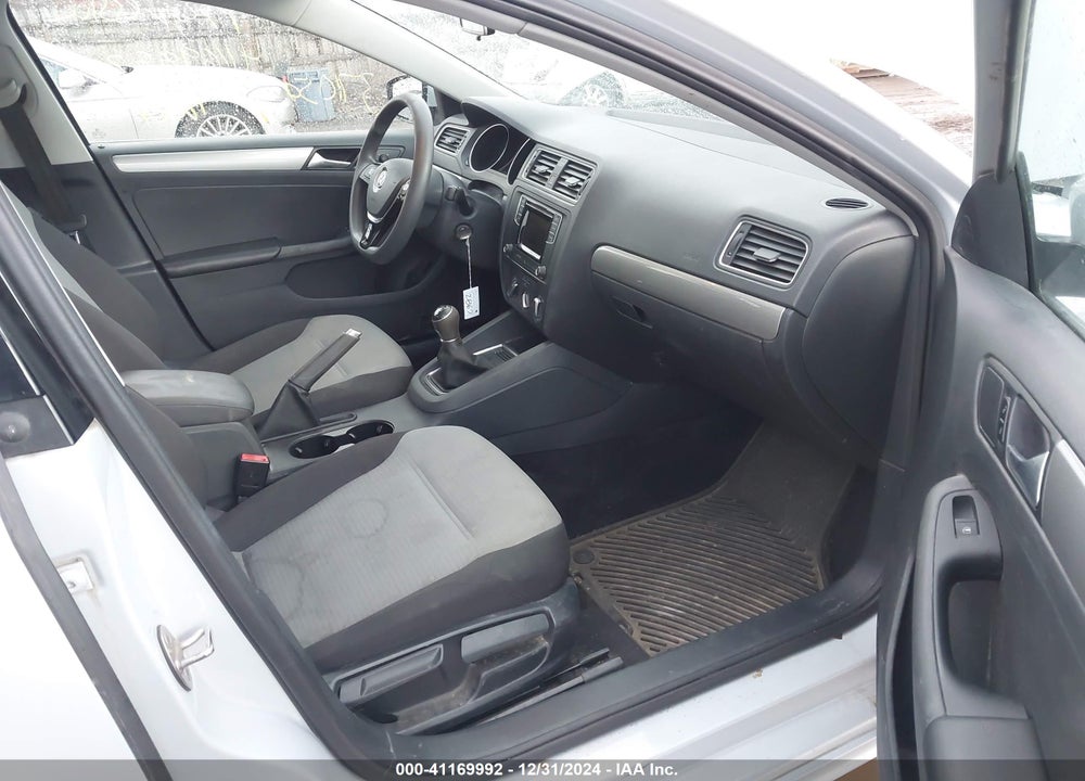 2017 VOLKSWAGEN JETTA VIN: 3VW167AJ3HM371050