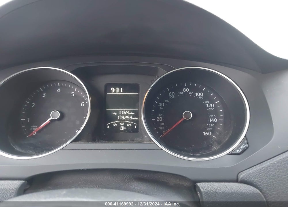 2017 VOLKSWAGEN JETTA VIN: 3VW167AJ3HM371050