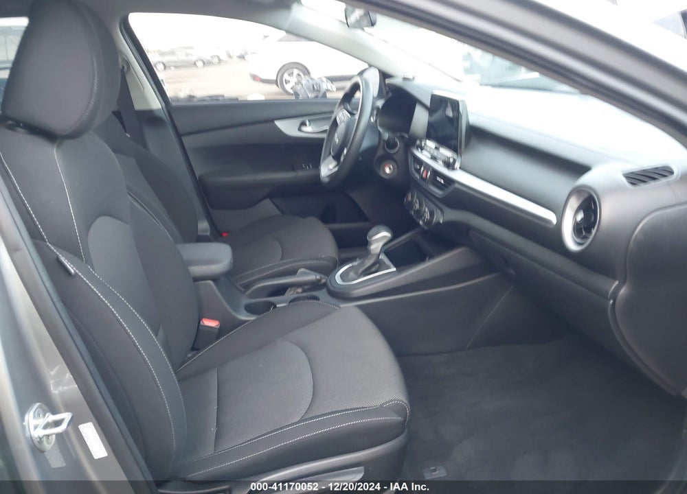 2023 KIA FORTE LXS VIN: 3KPF24AD7PE554845