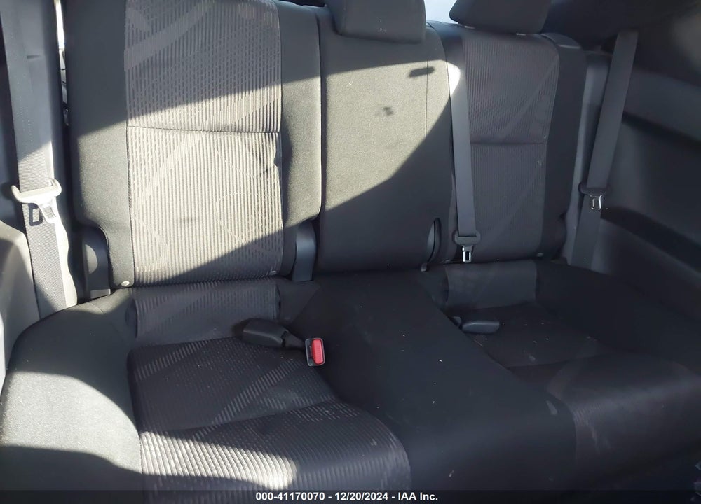 2011 SCION TC VIN: JTKJF5C77B3011113