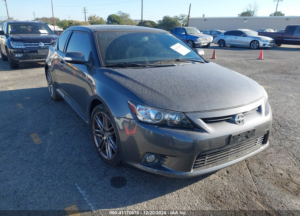 2011 SCION TC VIN: JTKJF5C77B3011113