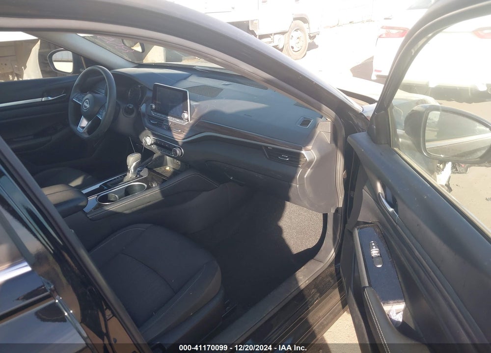 2023 NISSAN ALTIMA SV FWD VIN: 1N4BL4DV5PN404122