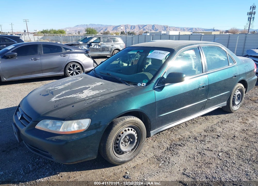 2001 HONDA ACCORD 2.3 LX VIN: 3HGCG66561G700487