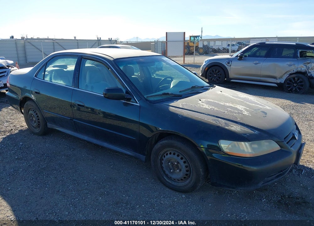 2001 HONDA ACCORD 2.3 LX VIN: 3HGCG66561G700487