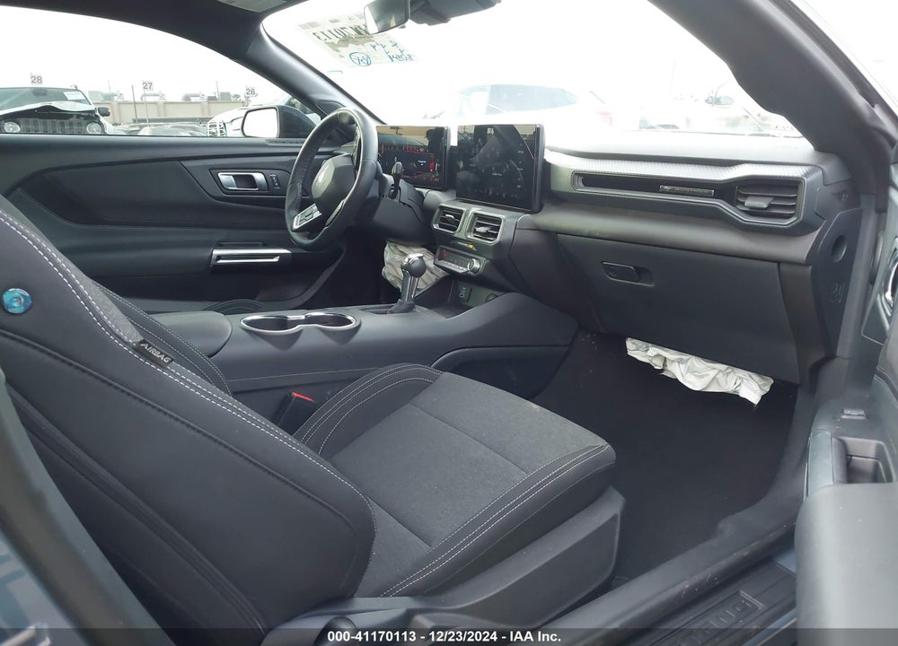 2024 FORD MUSTANG VIN: 1FA6P8TH0R5138150