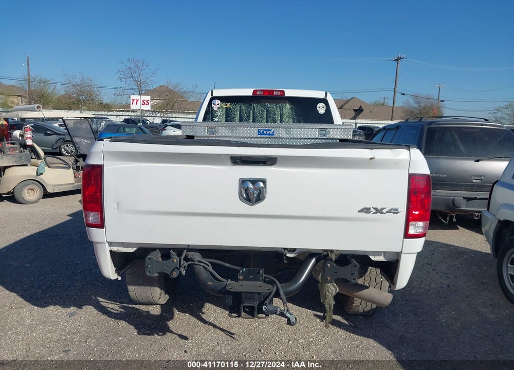 2018 RAM 2500 TRADESMAN 4X4 8' BOX VIN: 3C6UR5HL6JG390254