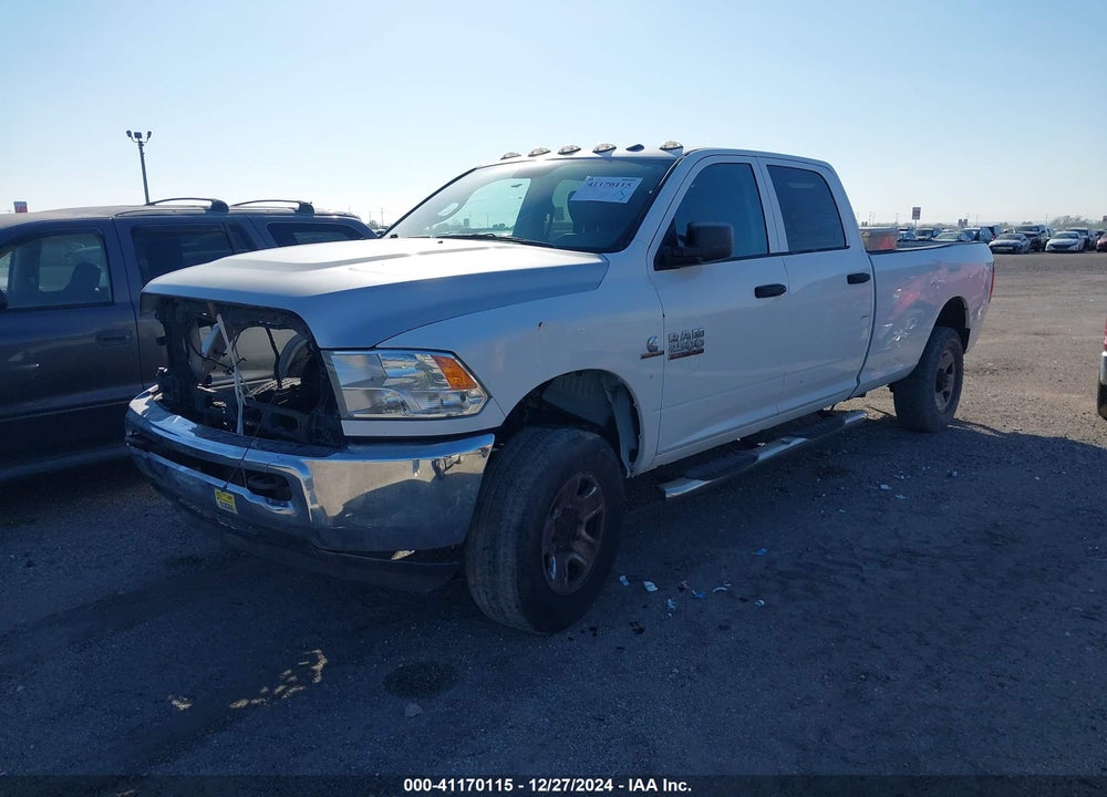2018 RAM 2500 TRADESMAN 4X4 8' BOX VIN: 3C6UR5HL6JG390254