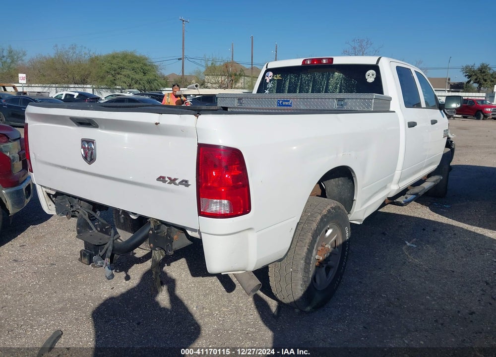 2018 RAM 2500 TRADESMAN 4X4 8' BOX VIN: 3C6UR5HL6JG390254