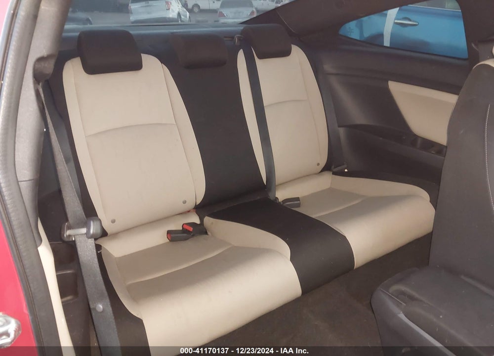2018 HONDA CIVIC VIN: 2HGFC4B01JH306984