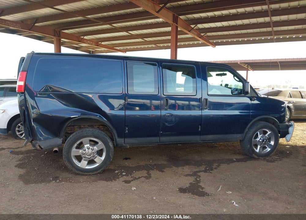 2011 CHEVROLET EXPRESS 2500 WORK VAN VIN: 1GCWGFCG0B1106818