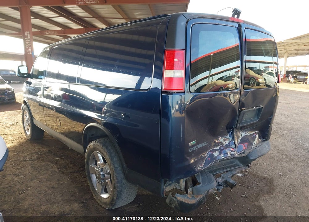 2011 CHEVROLET EXPRESS 2500 WORK VAN VIN: 1GCWGFCG0B1106818
