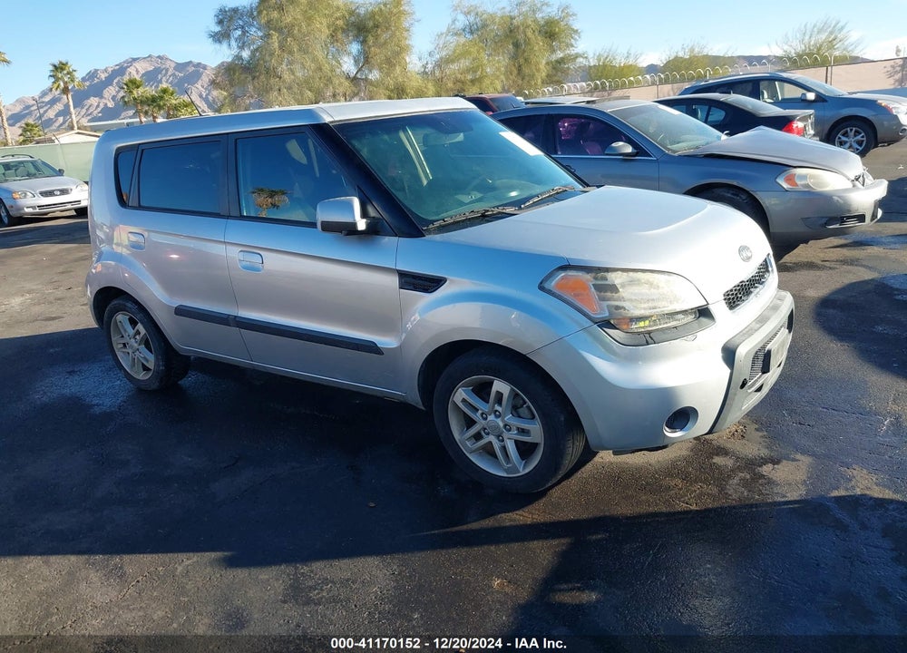 2010 KIA SOUL VIN: KNDJT2A21A7702117