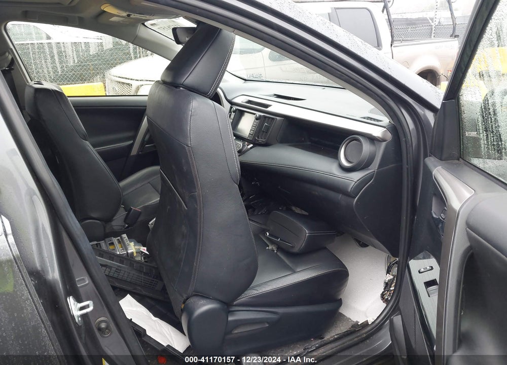 2018 TOYOTA RAV4 HYBRID LIMITED VIN: JTMDJREV5JD246768