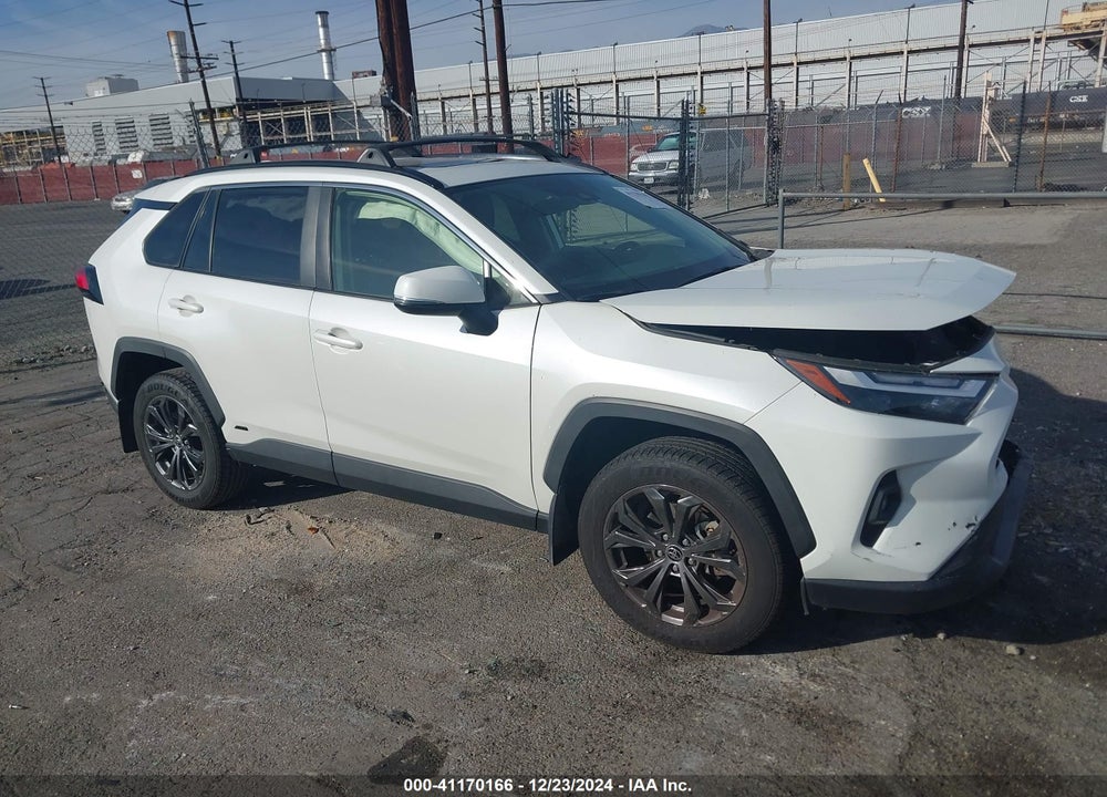 2022 TOYOTA RAV4 HYBRID XLE PREMIUM VIN: JTMB6RFV2ND073661