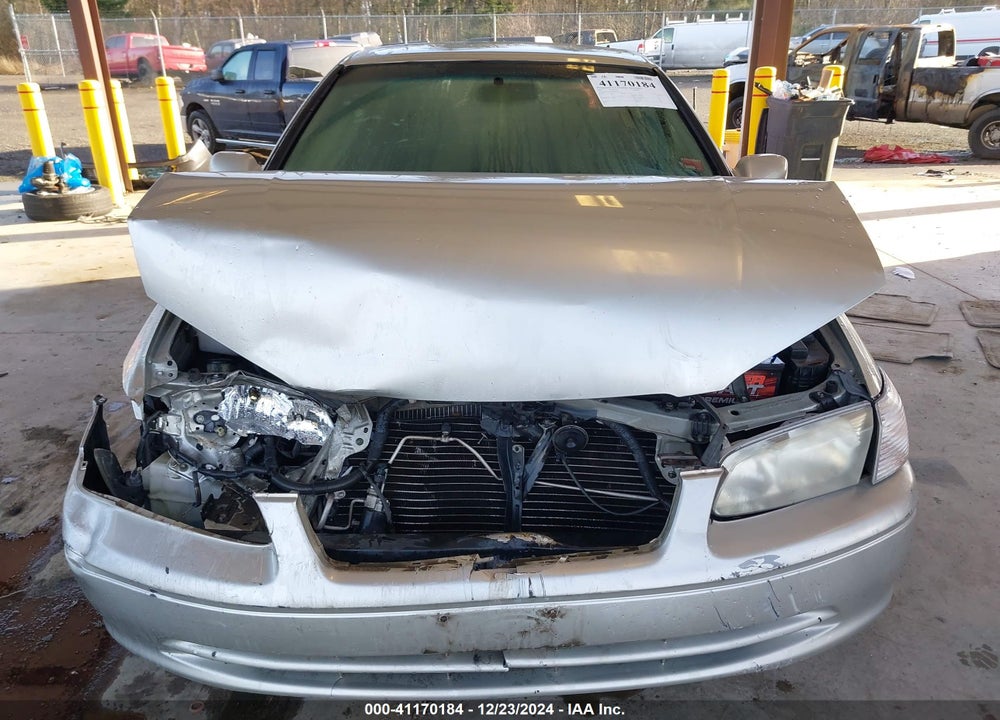 2000 TOYOTA CAMRY LE VIN: JT2BG22K9Y0421931