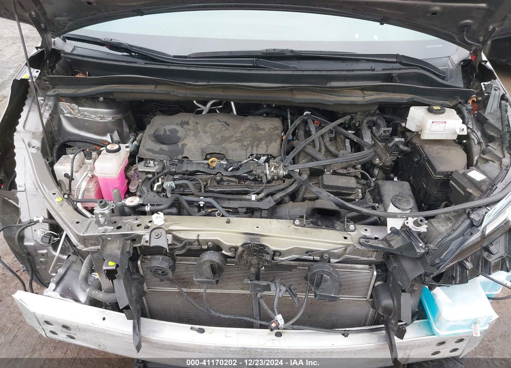 2022 TOYOTA SIENNA LE VIN: 5TDKRKEC6NS076937