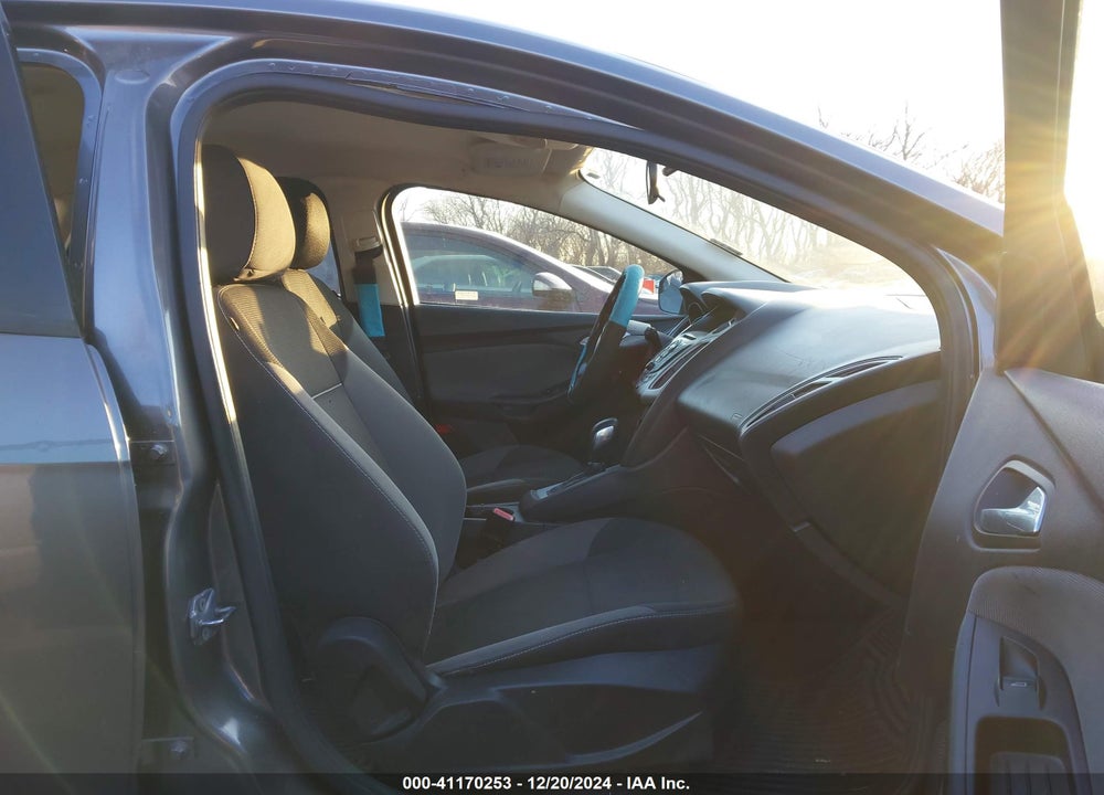 2013 FORD FOCUS SE VIN: 1FADP3K29DL176553