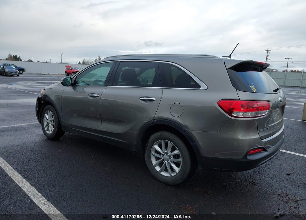 2017 KIA SORENTO 2.4L LX VIN: 5XYPG4A38HG257956