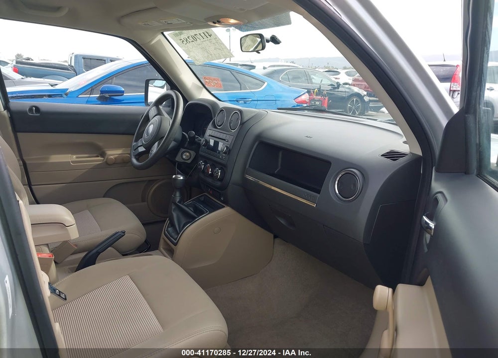 2014 JEEP PATRIOT SPORT VIN: 1C4NJPBA5ED571629