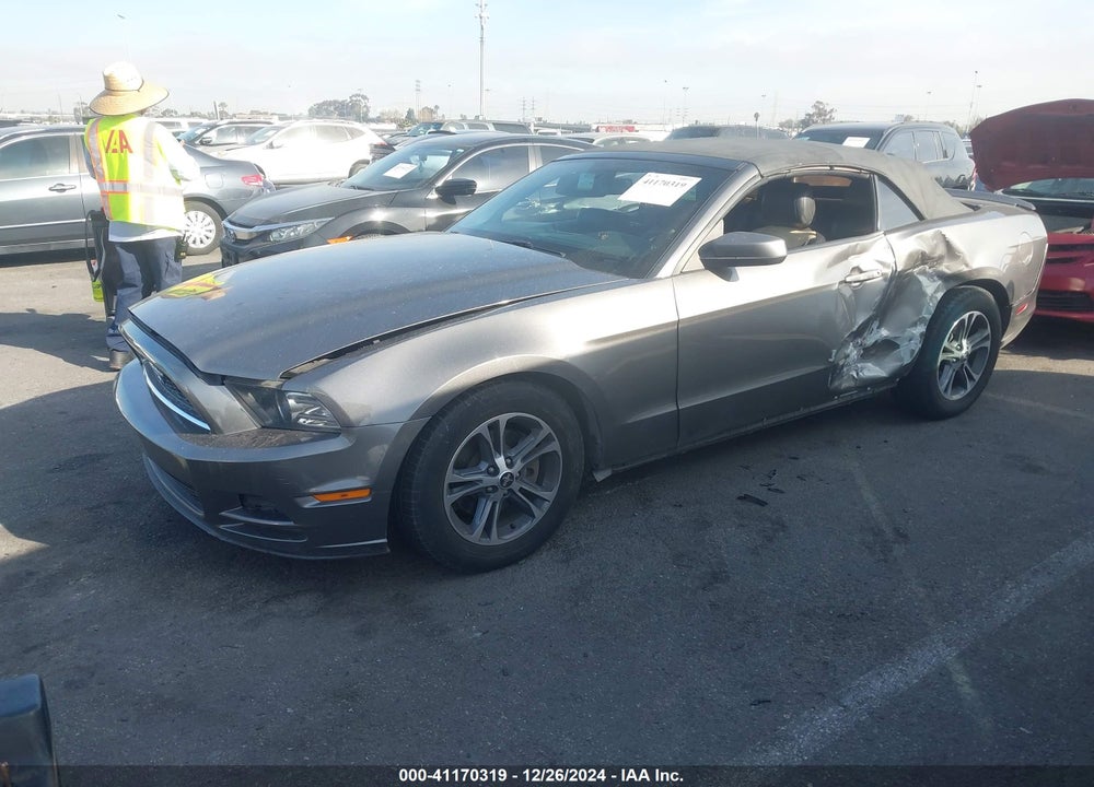 2014 FORD MUSTANG V6 PREMIUM VIN: 1ZVBP8EM2E5238129